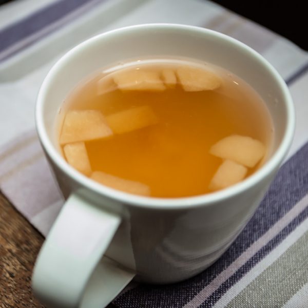 Ceaiul de gutui: reface celulele ficatului, tratează afecțiunile pancreasului și reglează glicemia